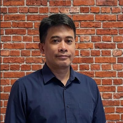 Julian Marquez - Administrative Assistant at Noble Property Inspections